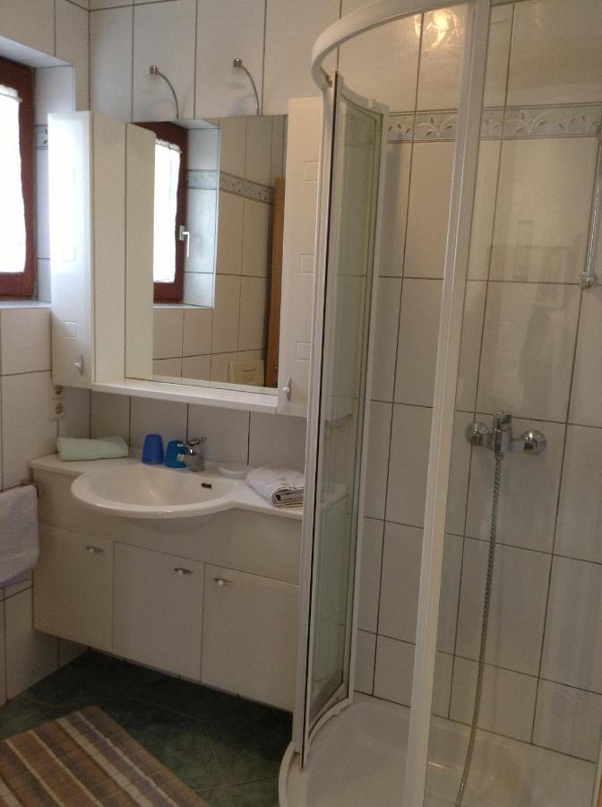 Ferienwohnungen Enzi Sekirn Esterno foto